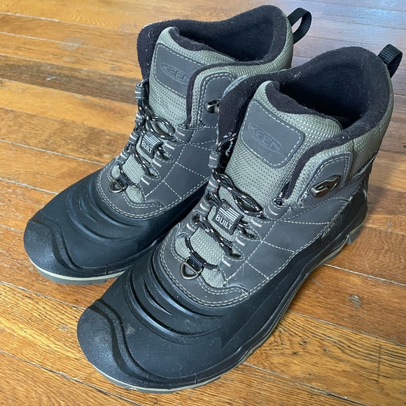 Keen Winter Boots Women 9.5 - Picture 2 of 6